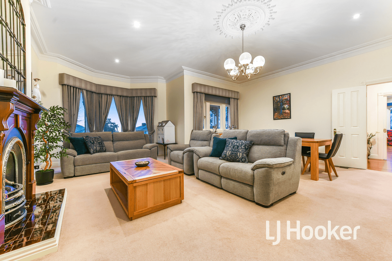 17-19 Toptani Drive, NARRE WARREN SOUTH, VIC 3805