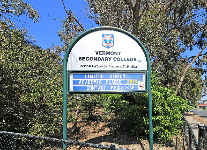2 Spark Court, VERMONT SOUTH, VIC 3133