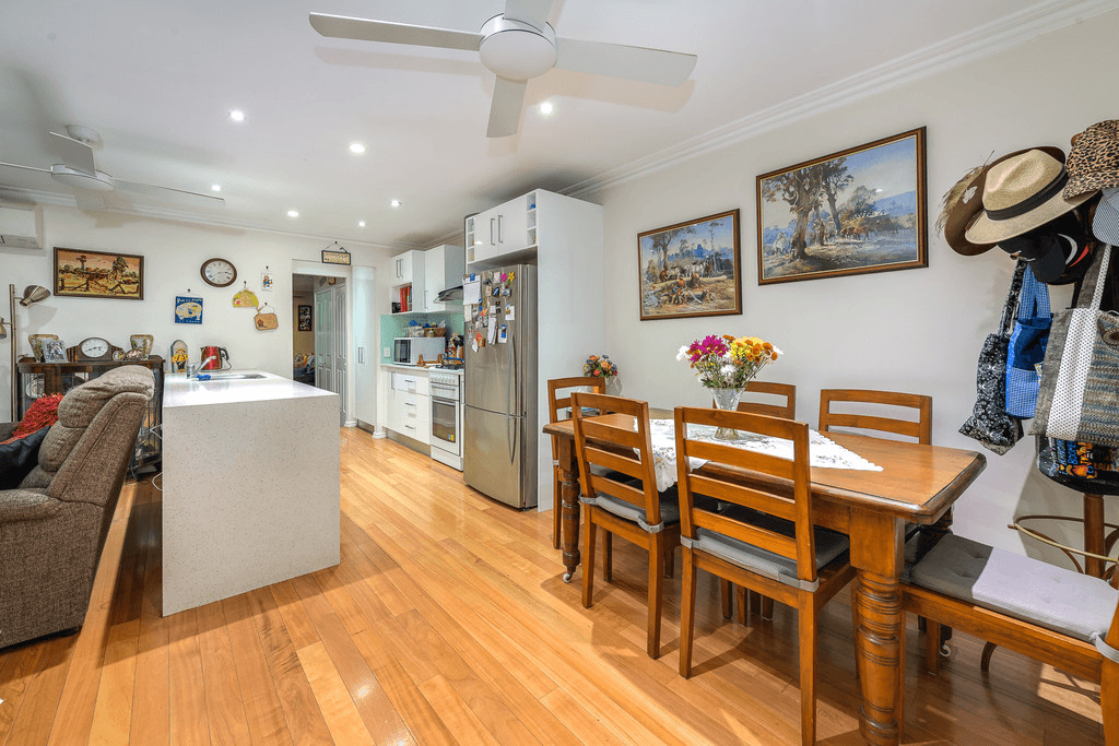 1/3 Vine Court, OXENFORD, QLD 4210