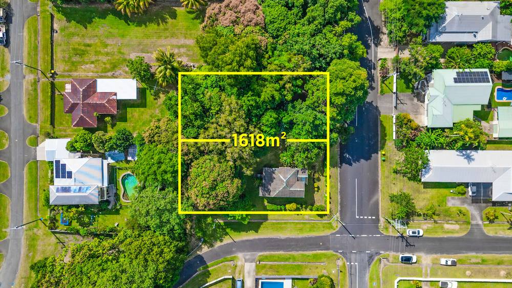 12-14 Mason Street, STRATFORD, QLD 4870
