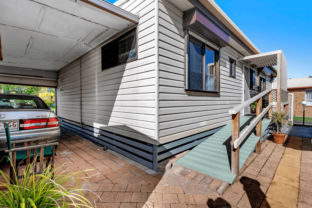 17/530 Pine Ridge Road, COOMBABAH, QLD 4216