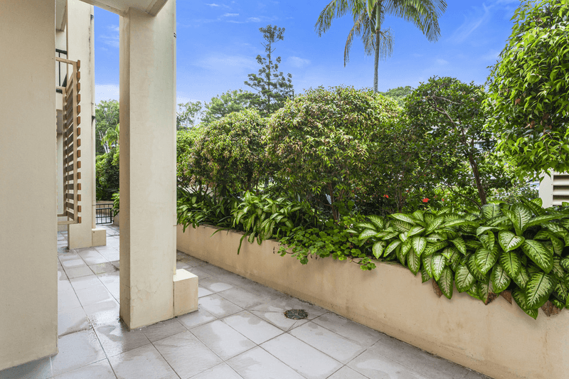 2/5 Ewart Street, Burleigh Heads, QLD 4220