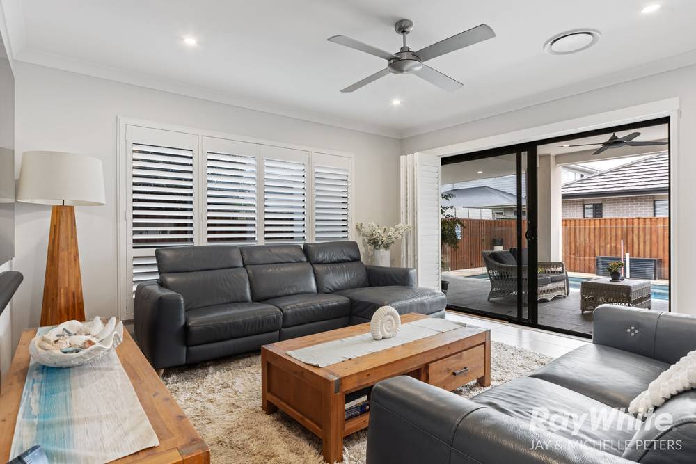 78 Lakeview Promenade, NEWPORT, QLD 4020