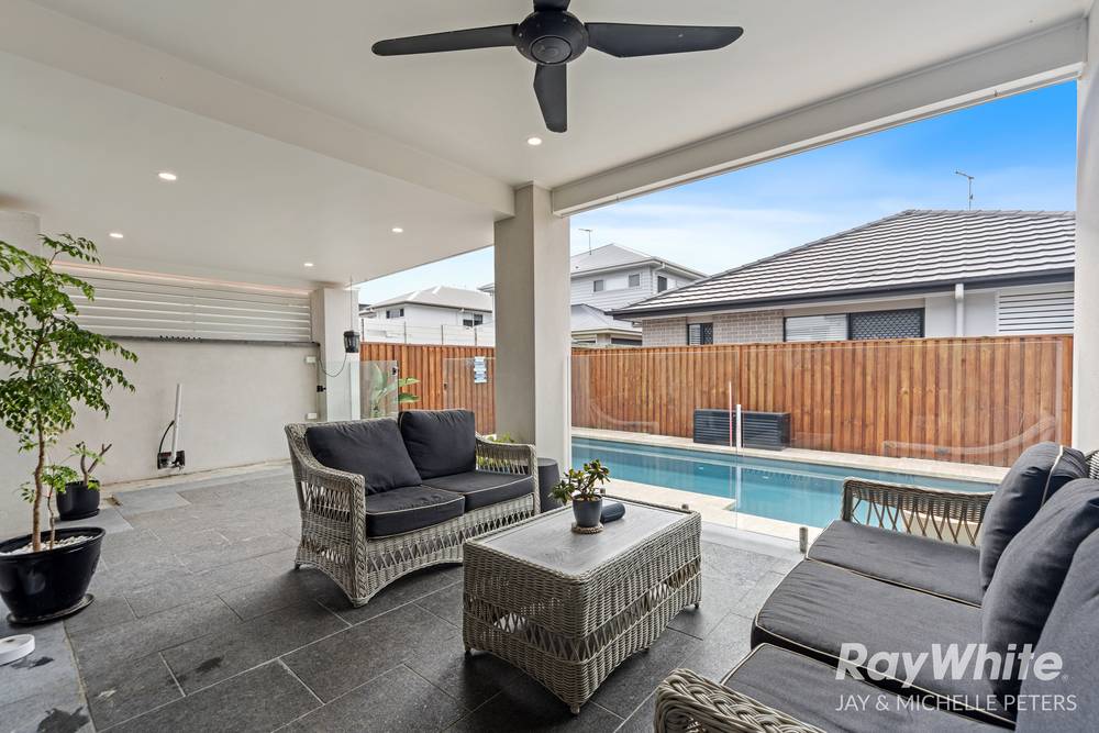 78 Lakeview Promenade, NEWPORT, QLD 4020
