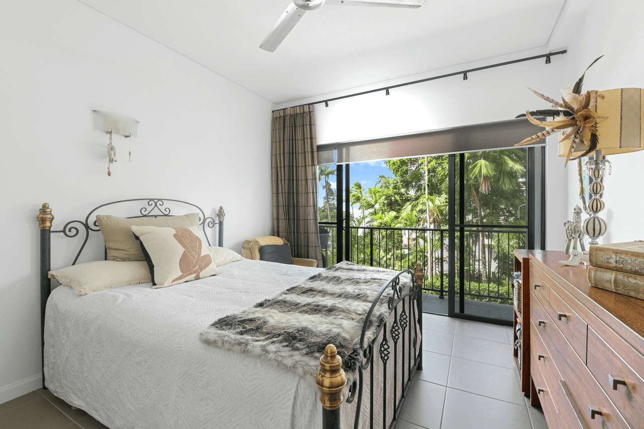 2/32 Moore Street, TRINITY BEACH, QLD 4879