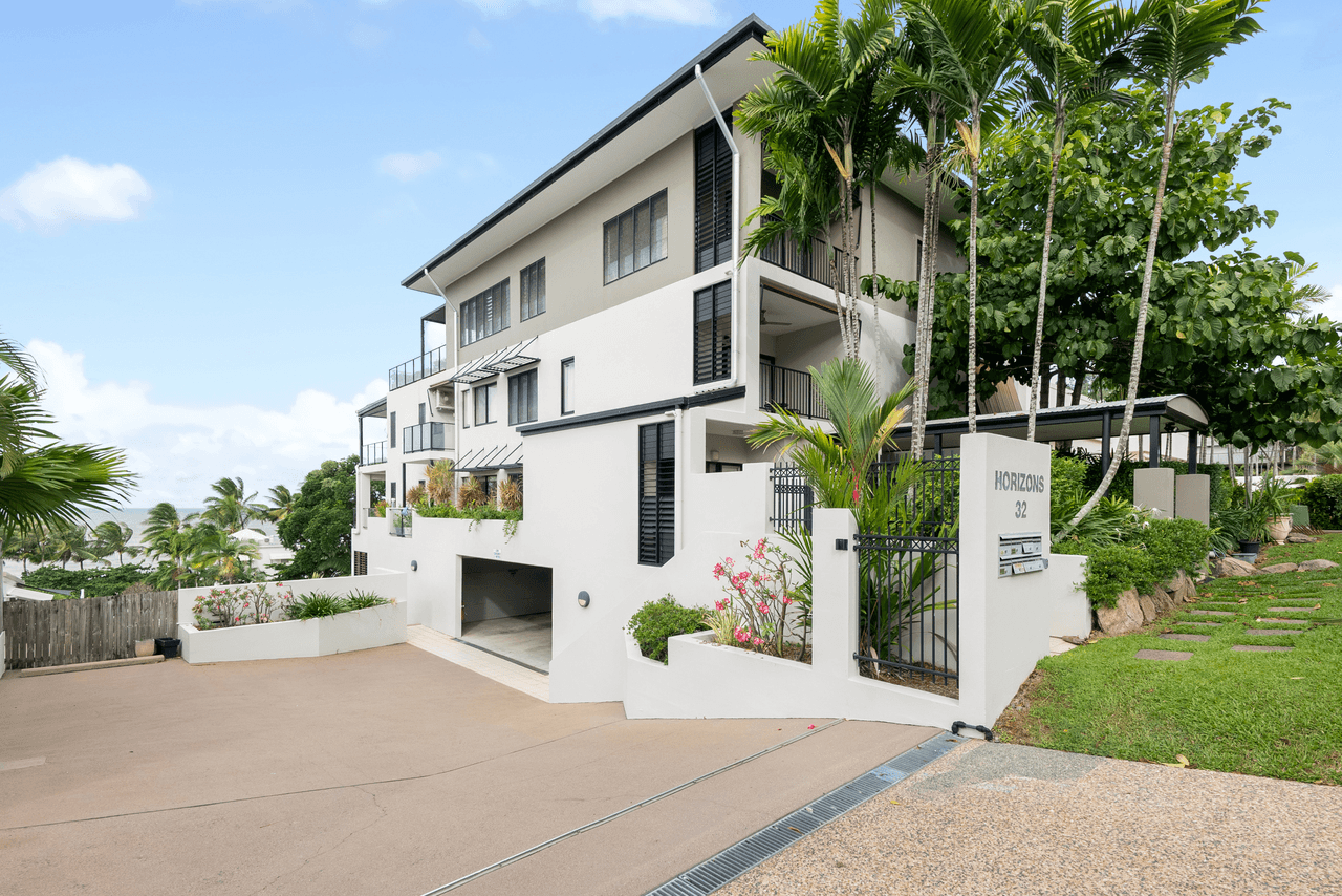 2/32 Moore Street, TRINITY BEACH, QLD 4879