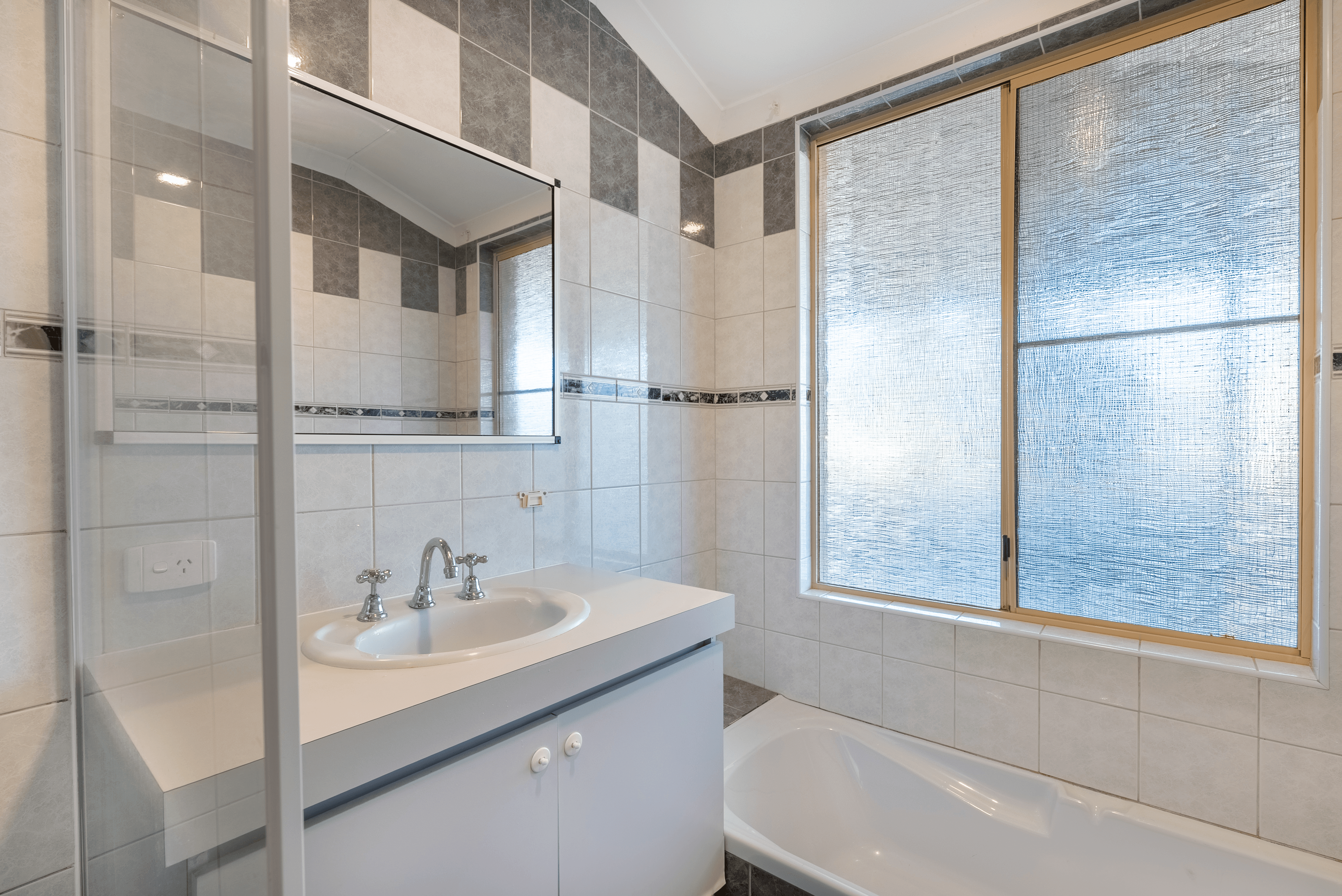 16 Galley Close, PORT KENNEDY, WA 6172