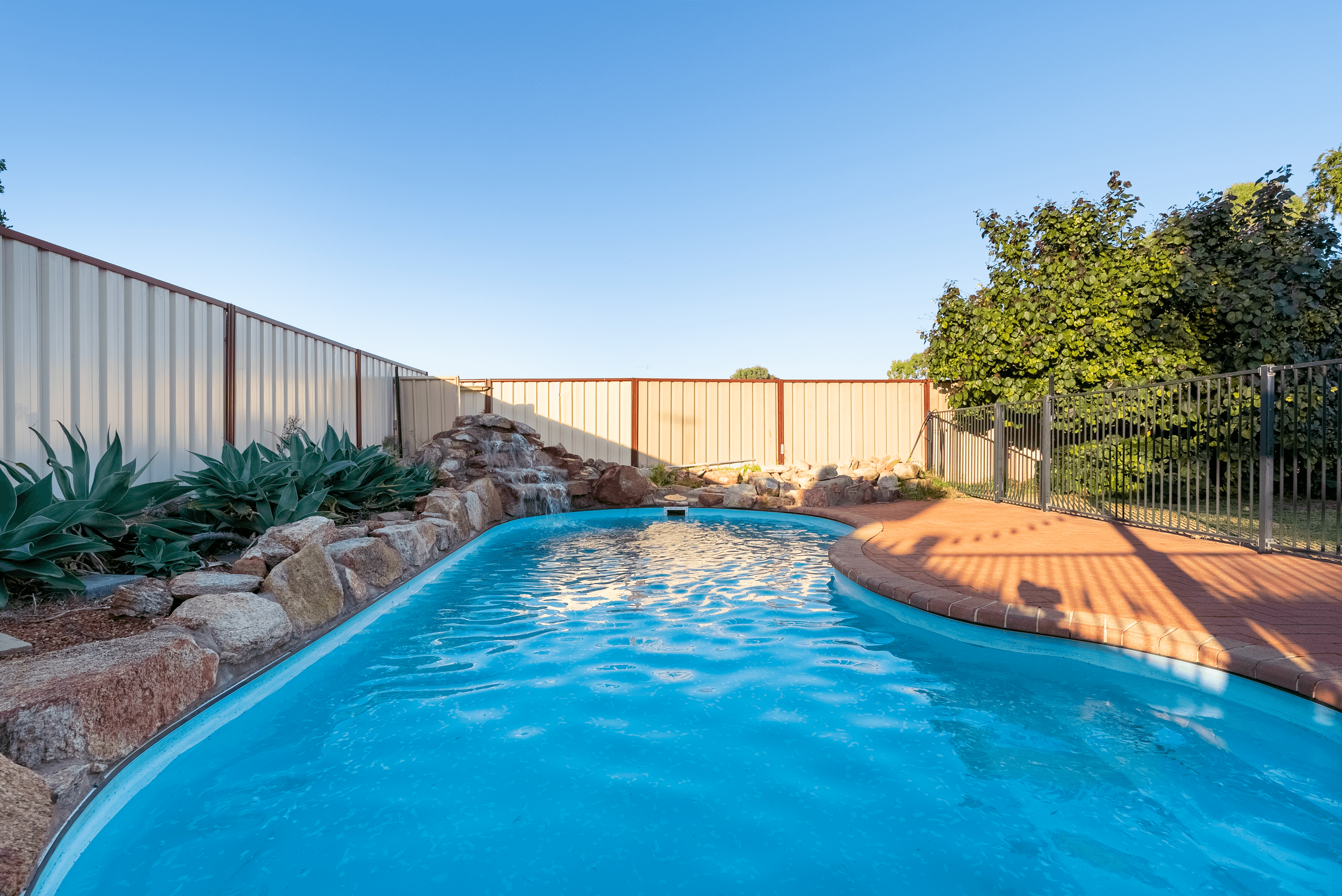 16 Galley Close, PORT KENNEDY, WA 6172