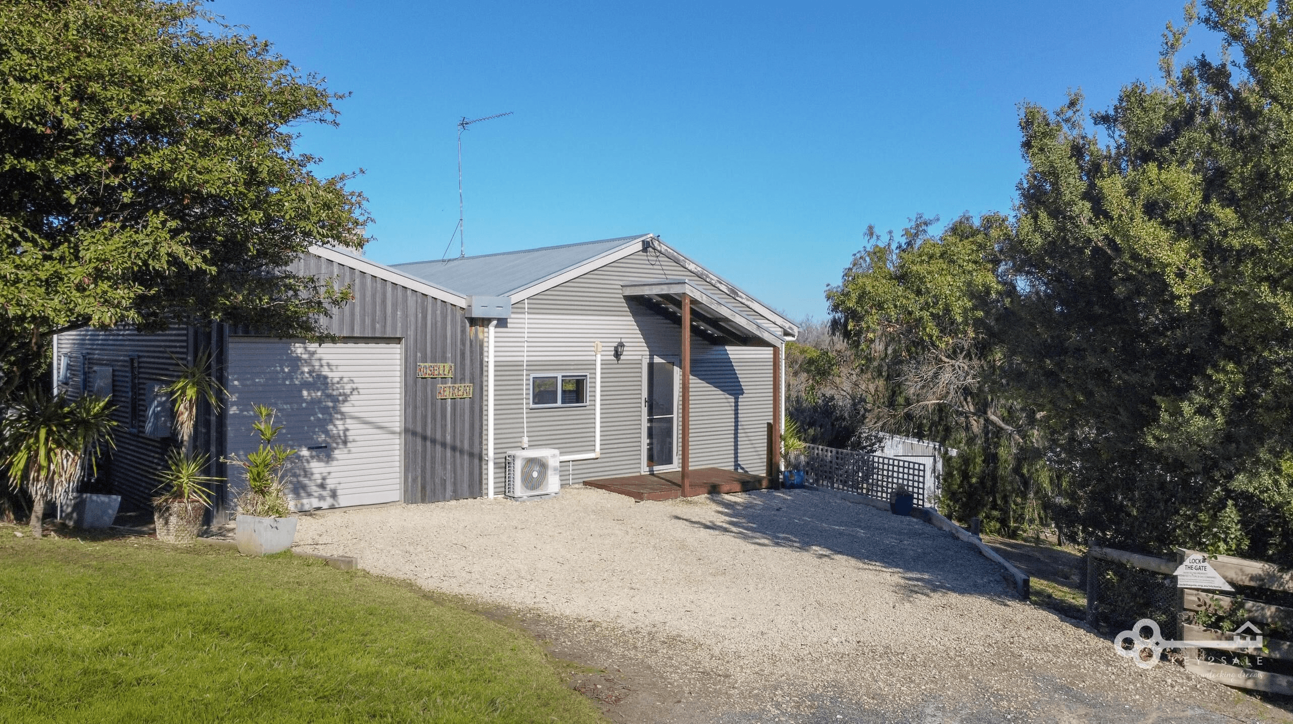 19 Moonah Avenue, Nelson, VIC 3292