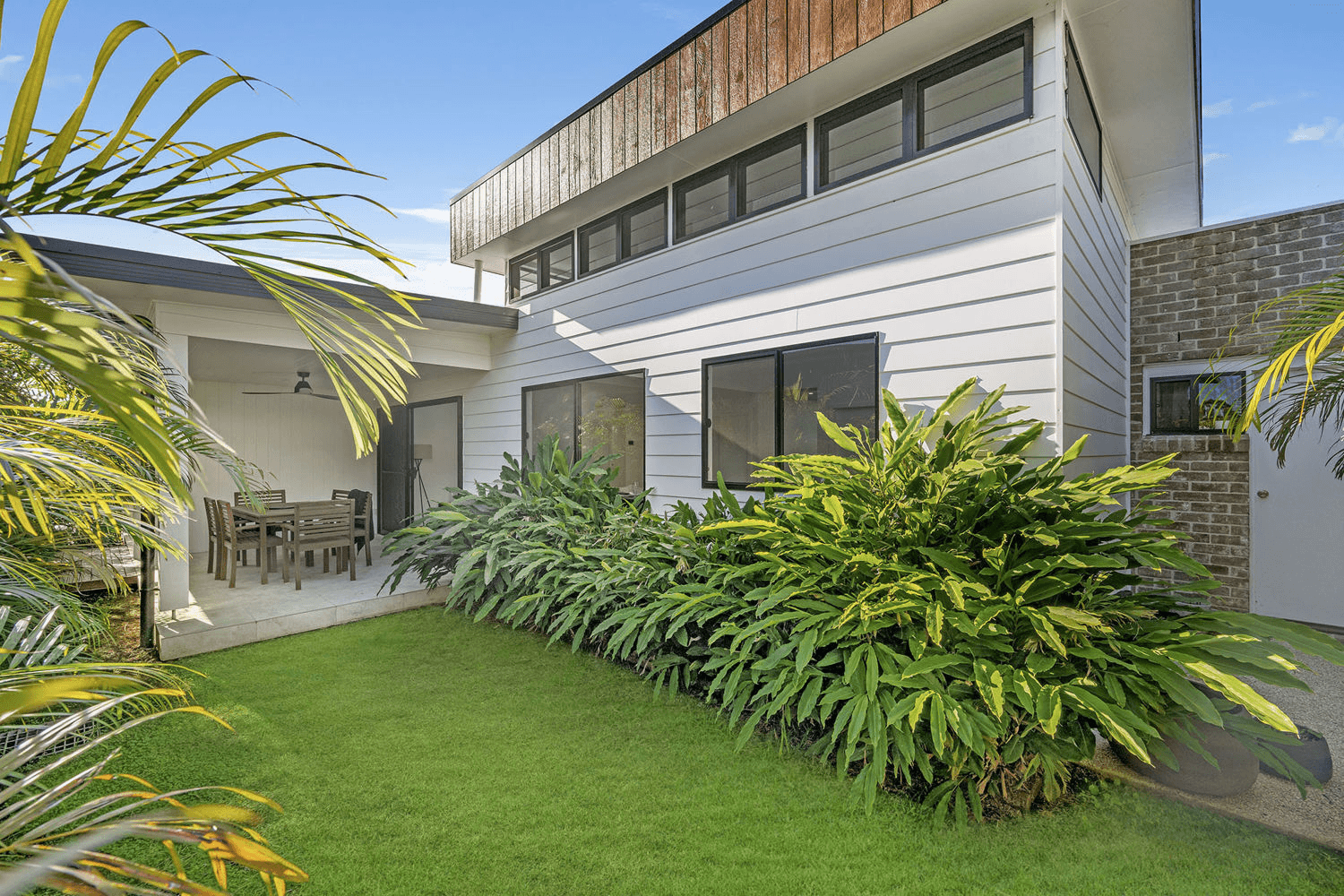 2 Carlyle Avenue, THRUMSTER, NSW 2444