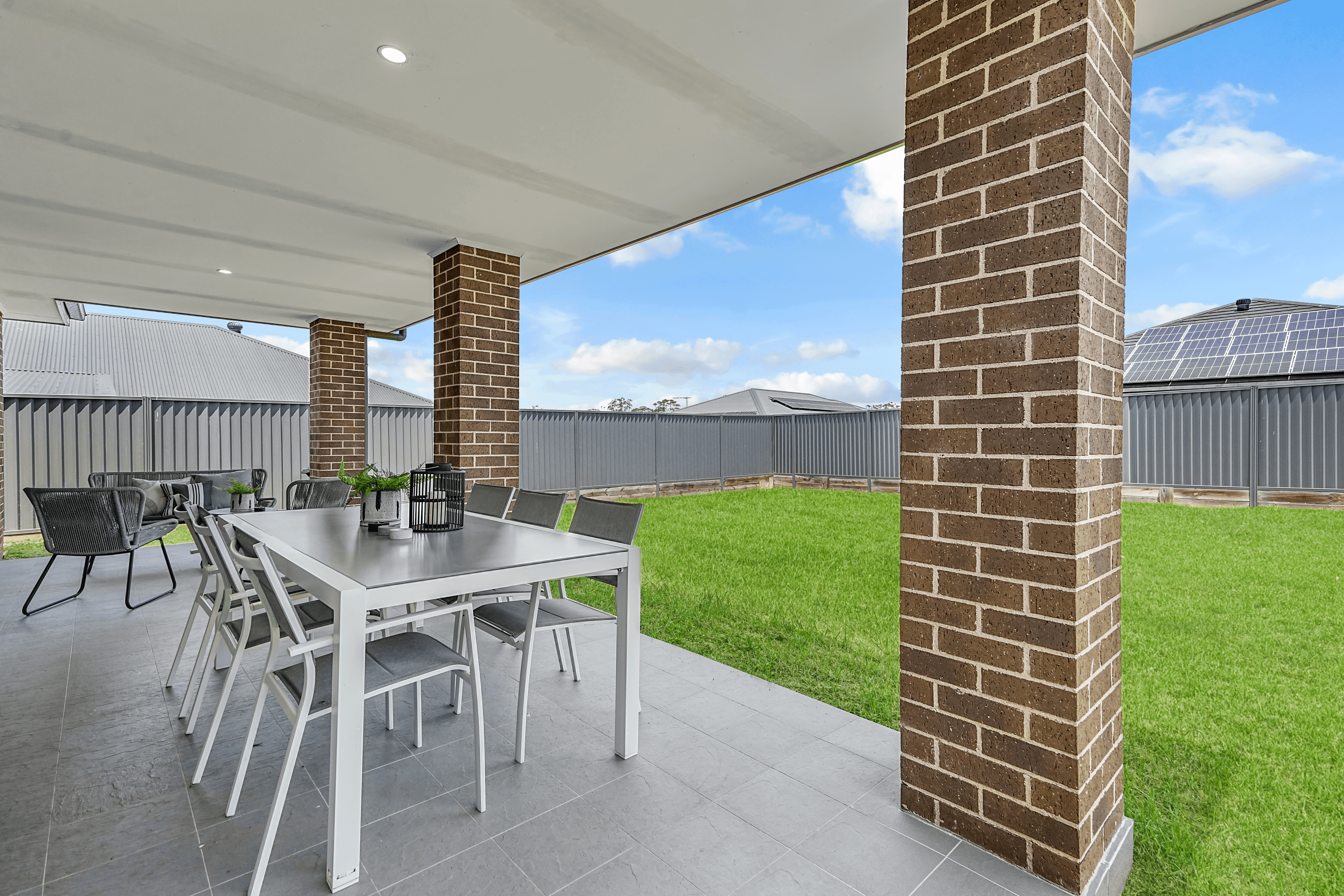 4 Walmsley Crescent, SILVERDALE, NSW 2752