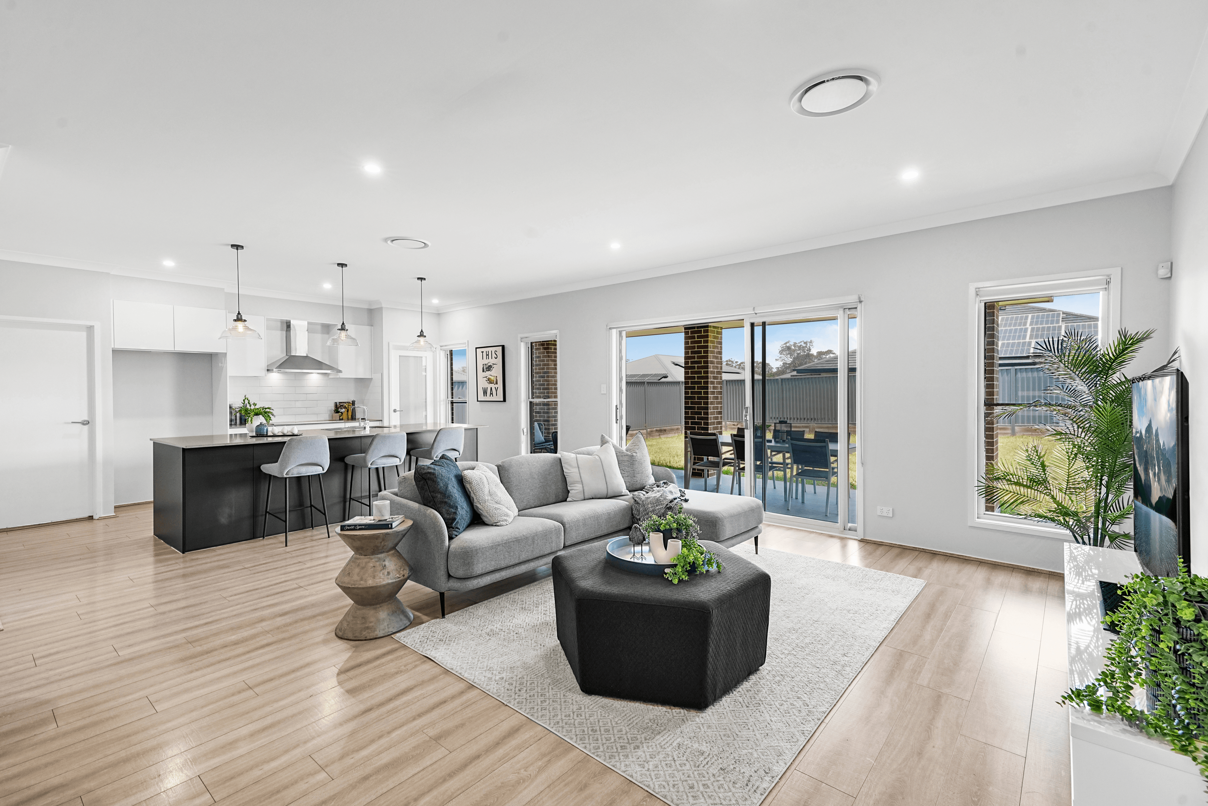 4 Walmsley Crescent, SILVERDALE, NSW 2752