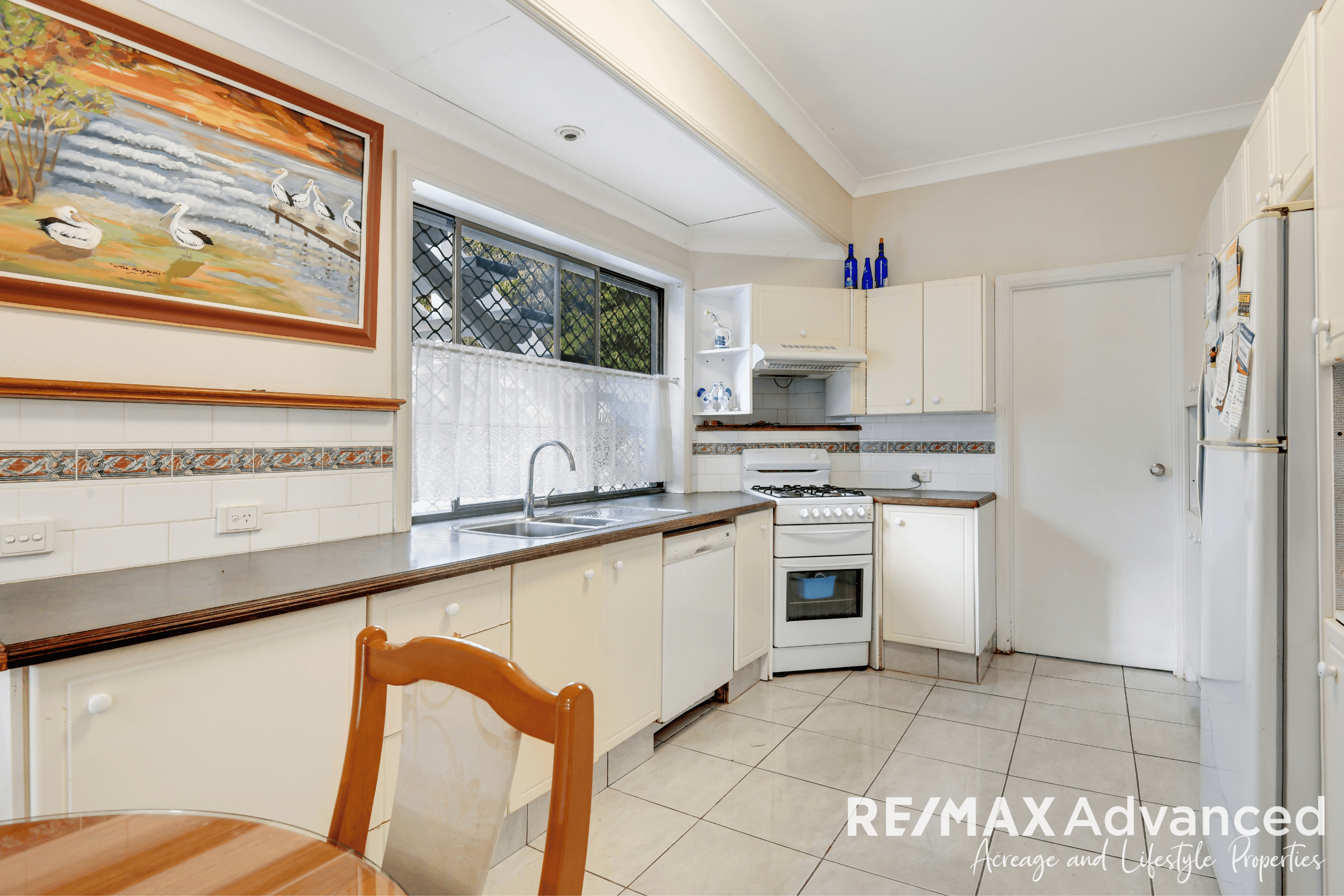 7 Gibson Street, Beachmere, QLD 4510