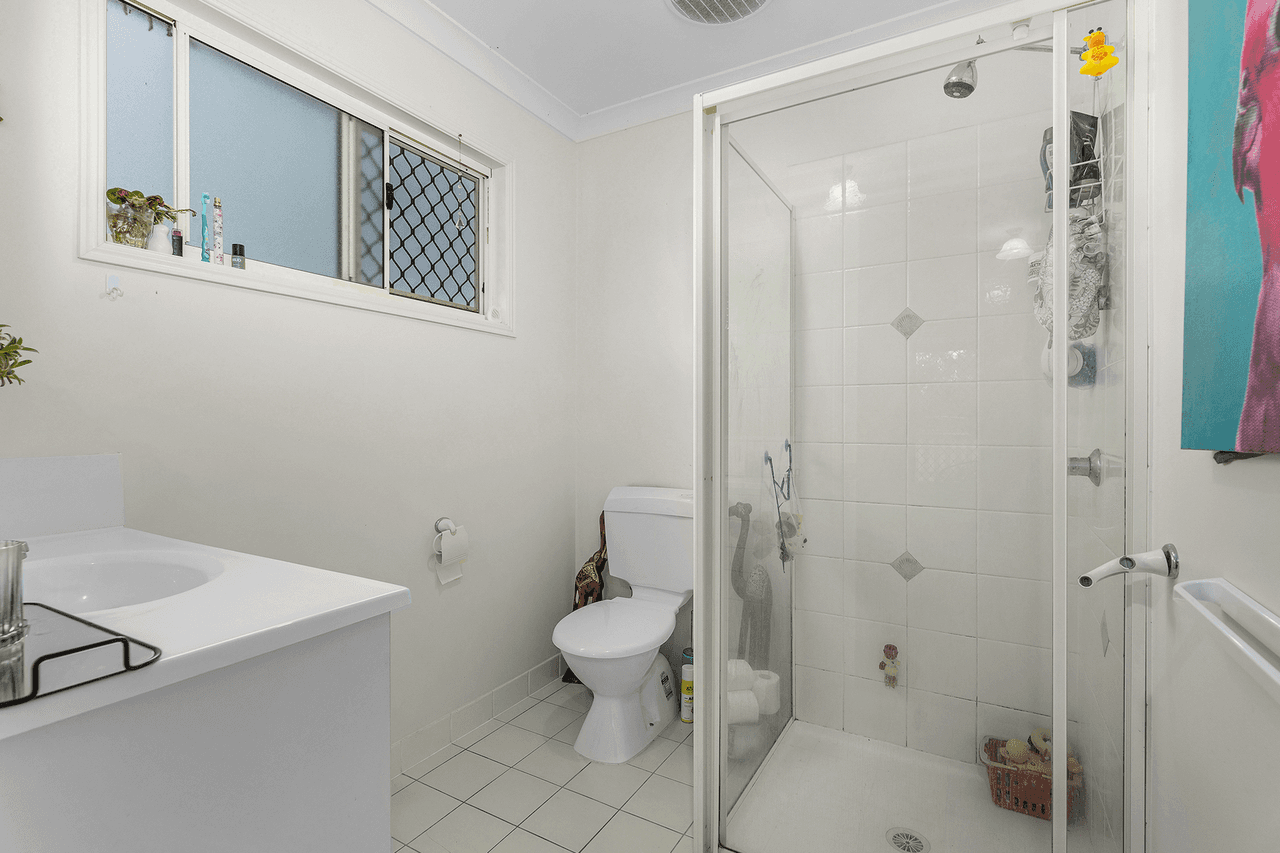 9 Chalmers Place, North Ipswich, QLD 4305