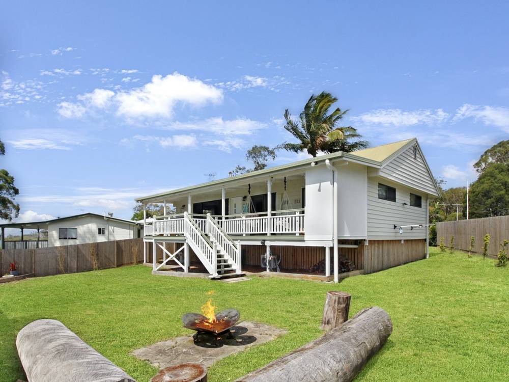 18 Kim Crescent, MACLEAY ISLAND, QLD 4184