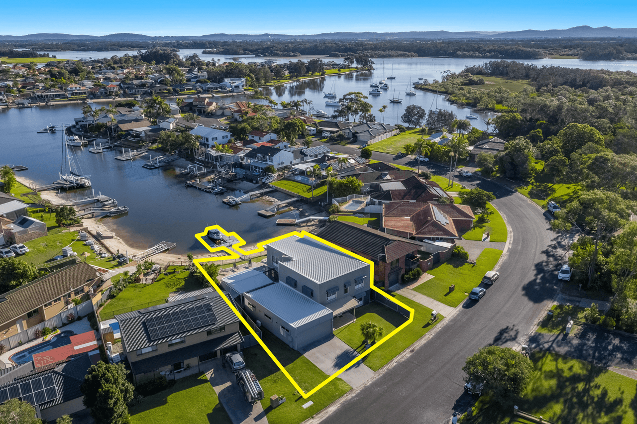 3 Westringia Place, YAMBA, NSW 2464