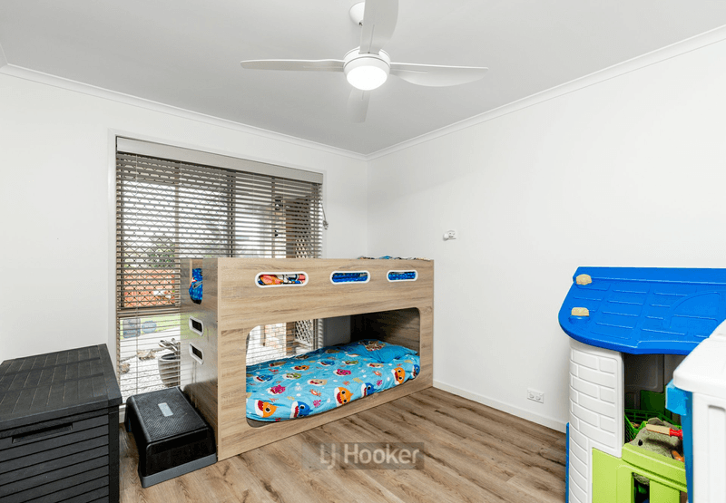 13 Forestgum Grove, REGENTS PARK, QLD 4118