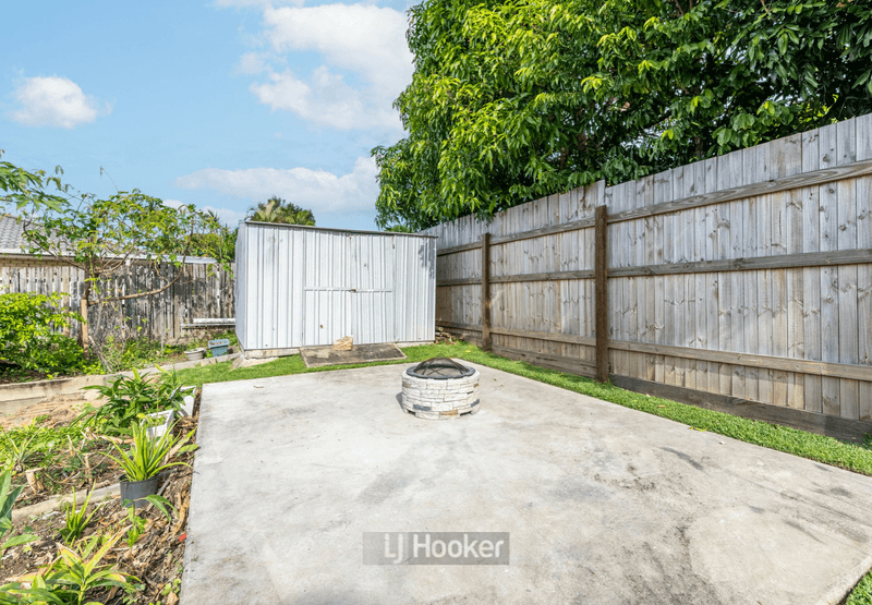 13 Forestgum Grove, REGENTS PARK, QLD 4118