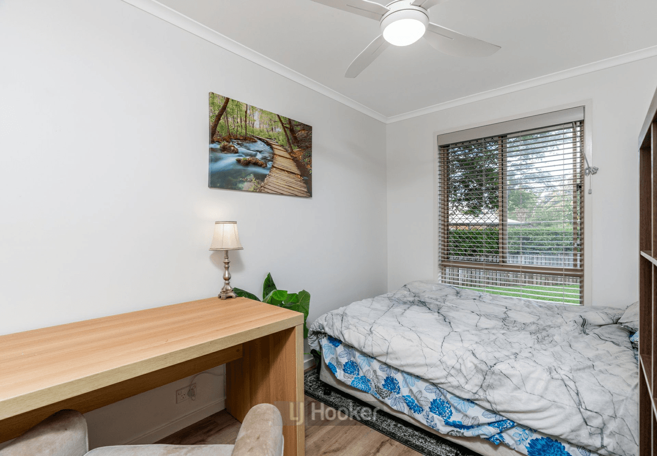 13 Forestgum Grove, REGENTS PARK, QLD 4118