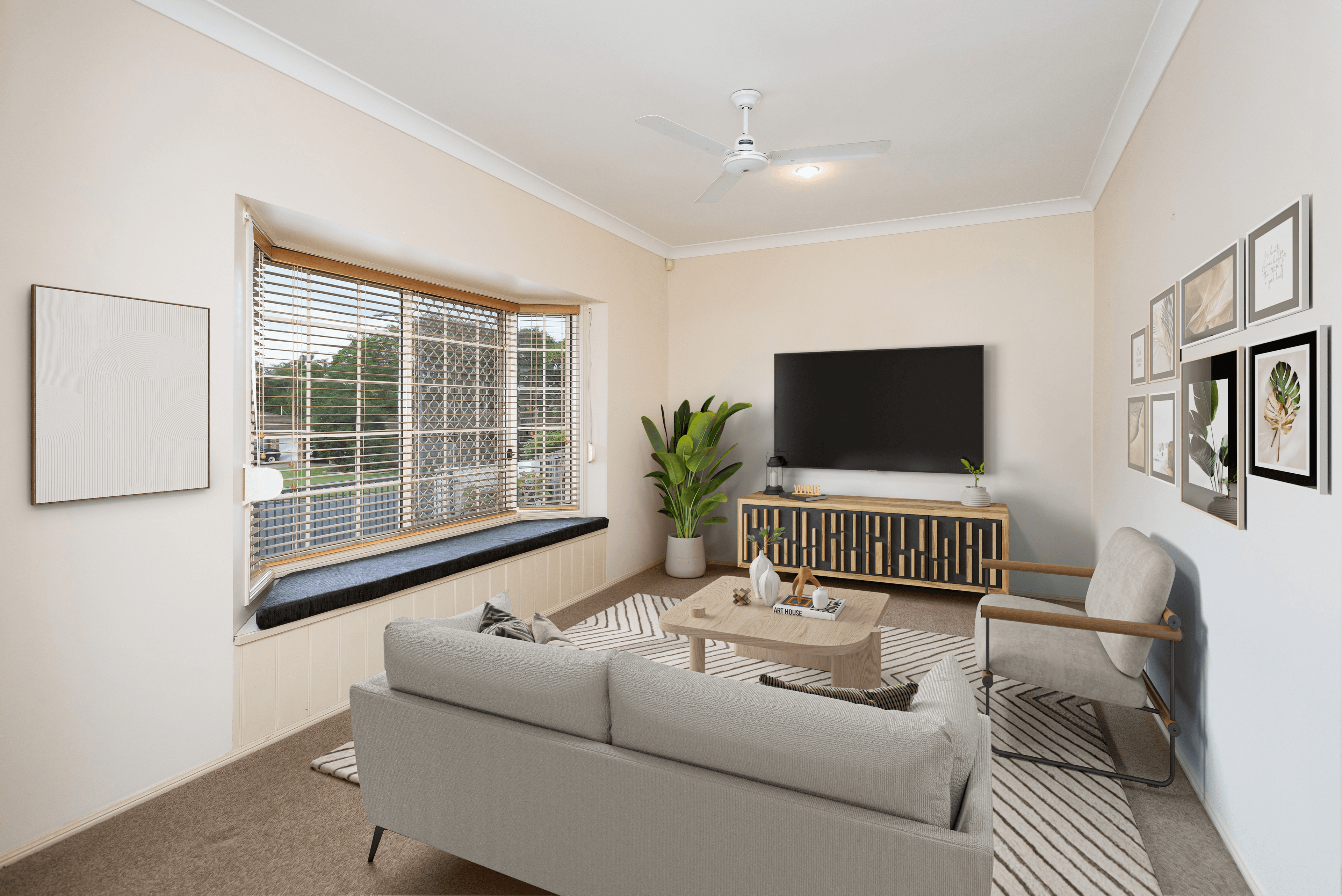 37 Lowanna Drive, Ashmore, QLD 4214