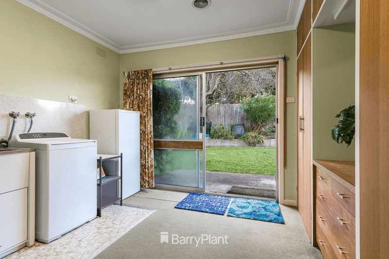 64 Reigate Road, Highton, VIC 3216