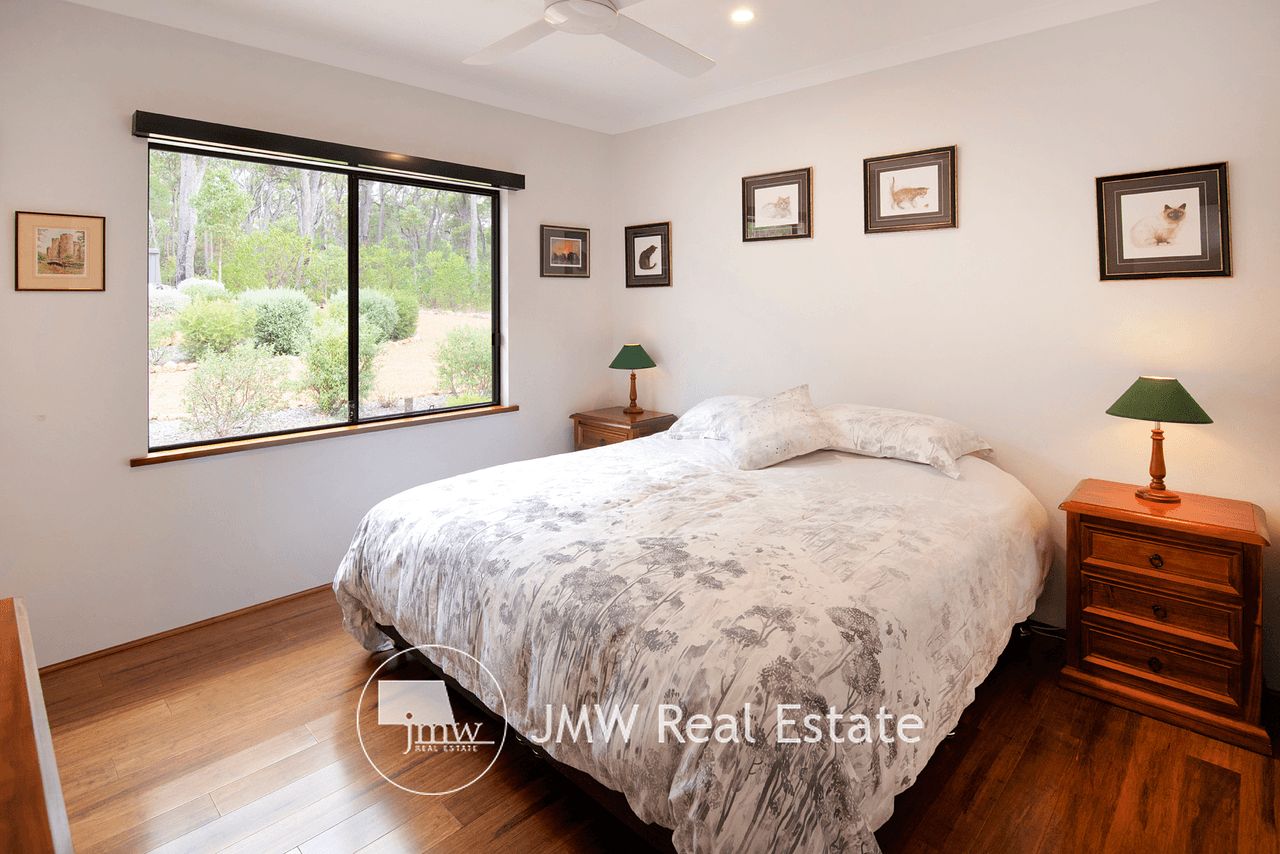 30 Wardandi Place, Redgate, MARGARET RIVER, WA 6285