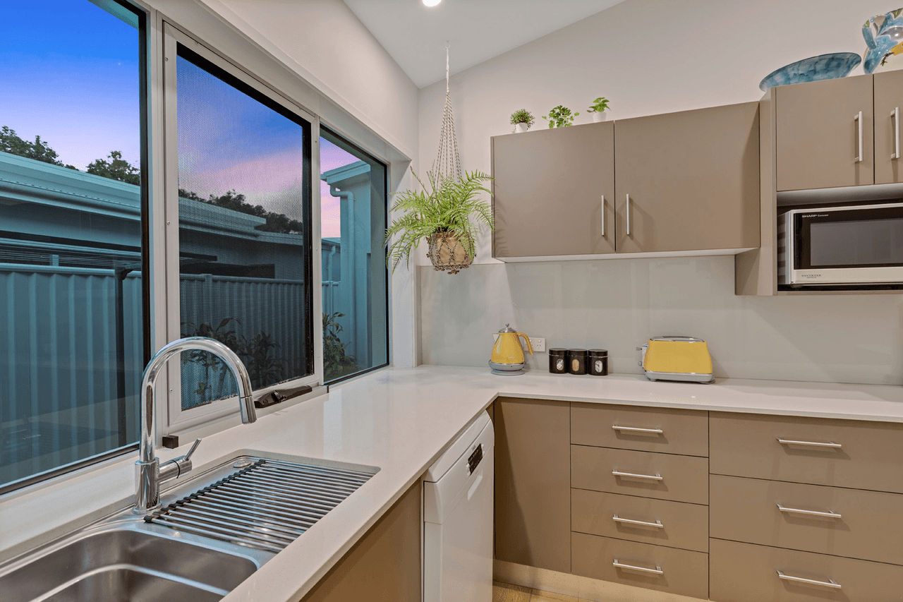 59 North Beach Place, Mudjimba, QLD 4564