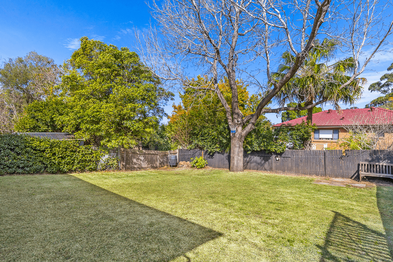 10 Bellotti Avenue, WINSTON HILLS, NSW 2153