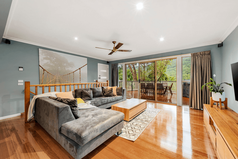 20 Bates Avenue, UPPER FERNTREE GULLY, VIC 3156