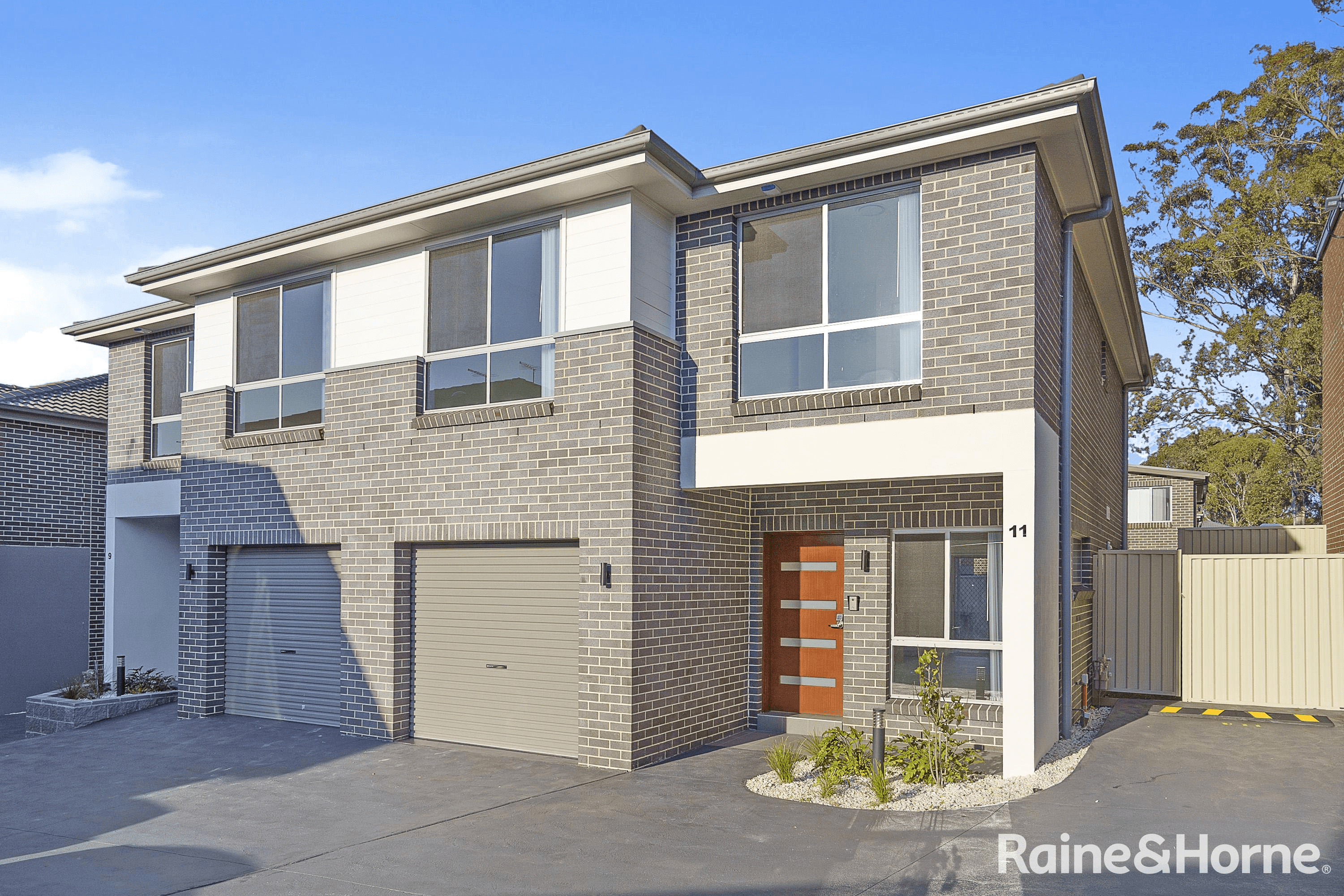 11 Calvert Glade, QUAKERS HILL, NSW 2763