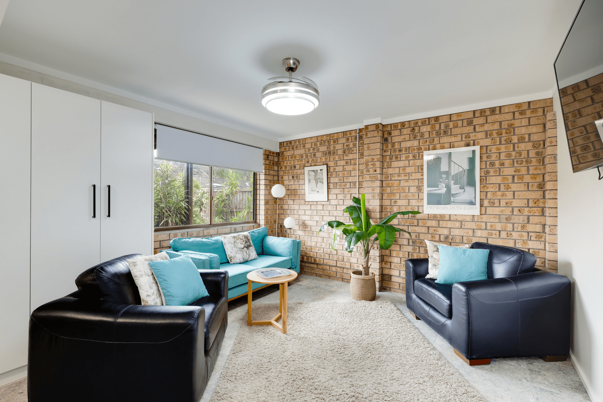 12 Coogee Road, Point Clare, NSW 2250