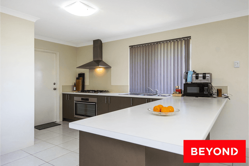 7 Hinton Cove, WELLARD, WA 6170