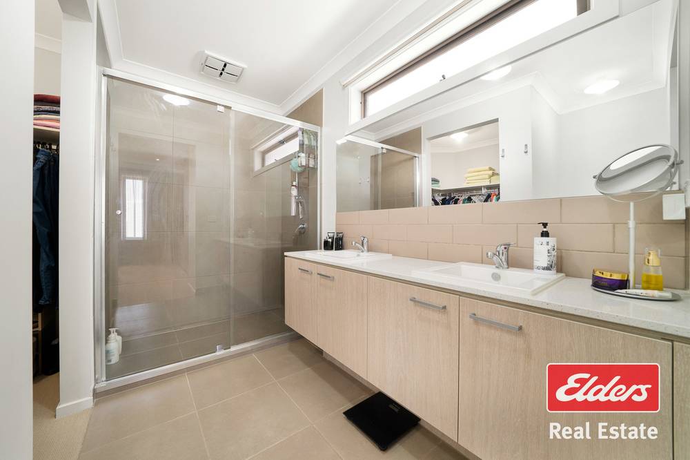 14 Squadron Road, Point Cook, VIC 3030