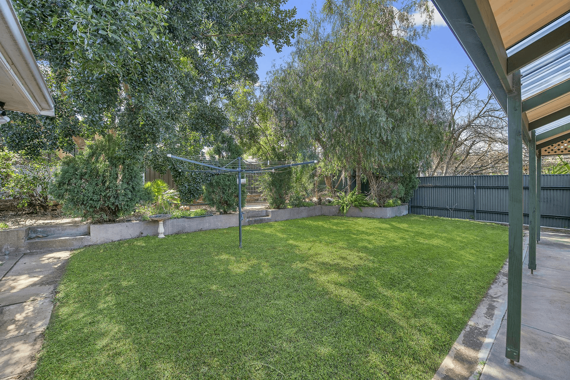 1 Kalimna Avenue, Campbelltown, SA 5074