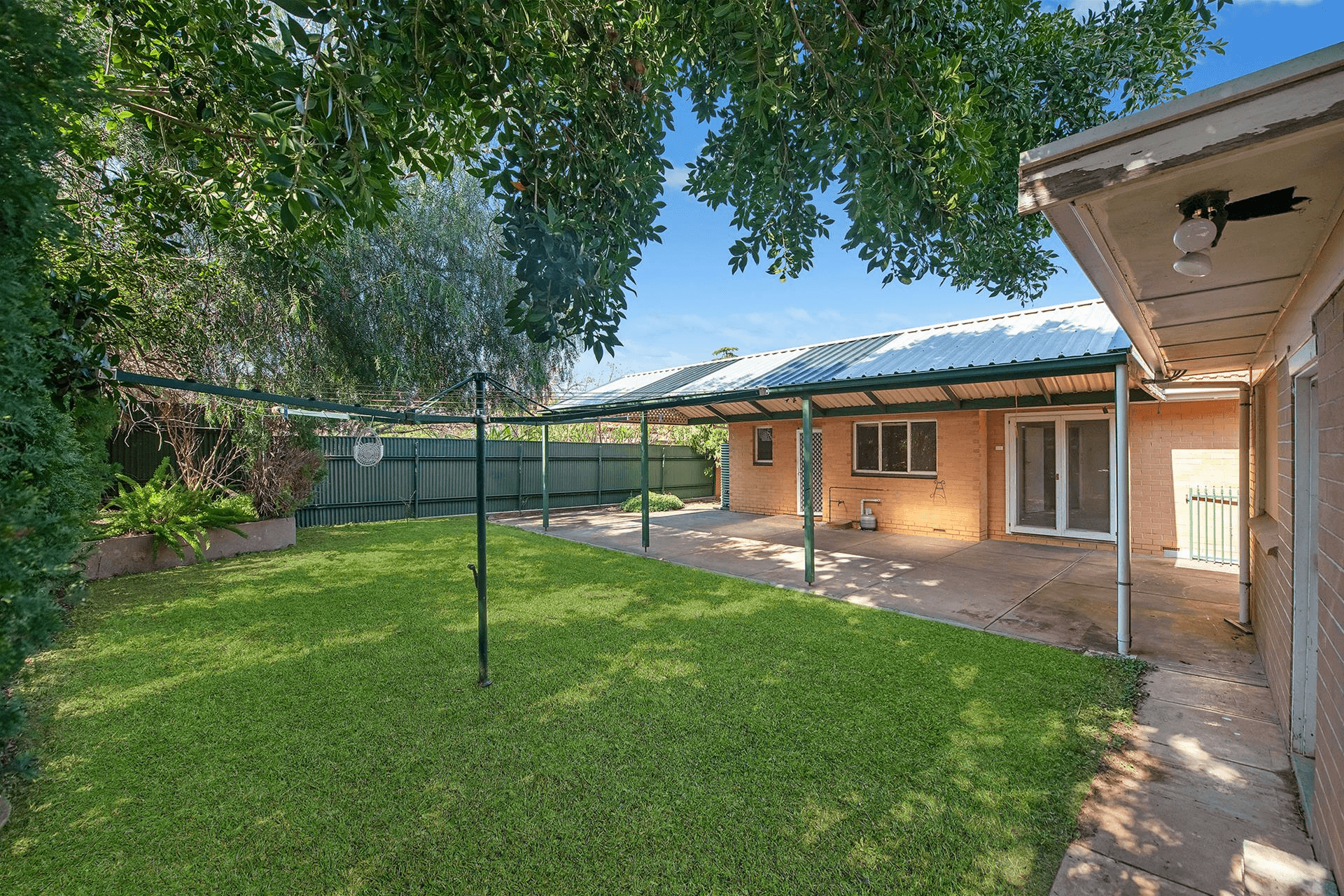 1 Kalimna Avenue, Campbelltown, SA 5074