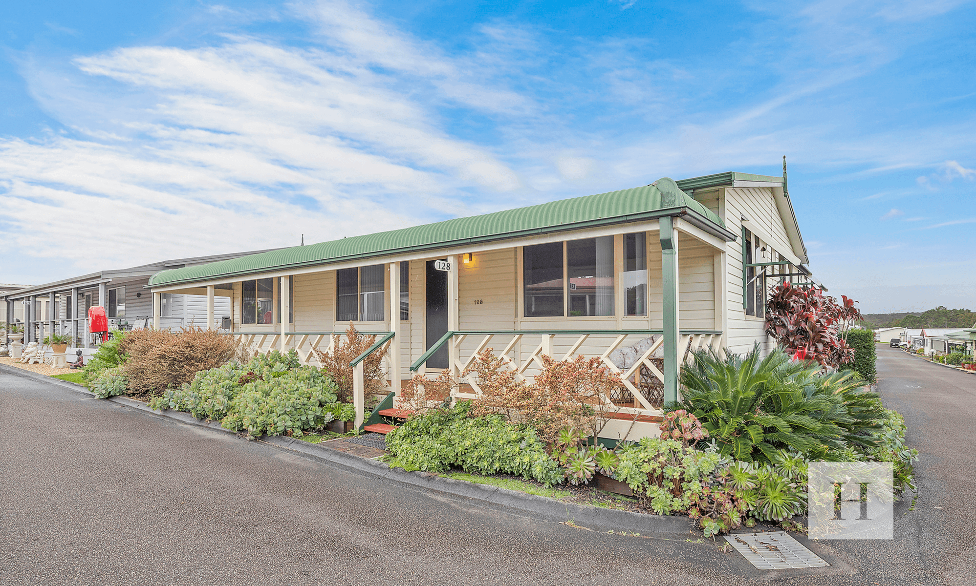 128/25 Mulloway Road, Chain Valley Bay, NSW 2259