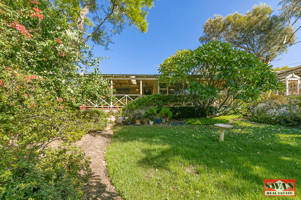 54 Weston Dr, Swan View, WA 6056