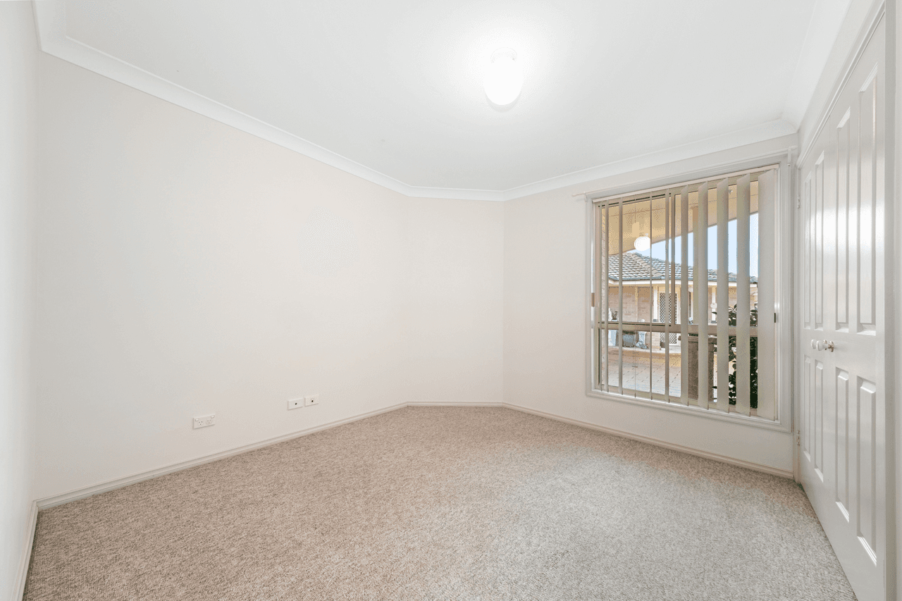 2/7 Gosford Avenue, THE ENTRANCE, NSW 2261