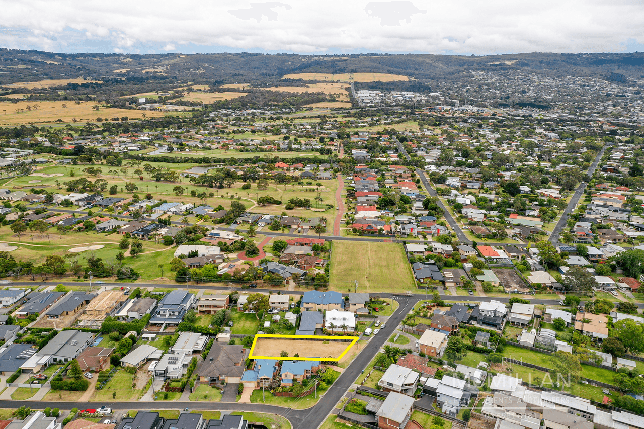 6 Seaview Avenue, Safety Beach, VIC 3936