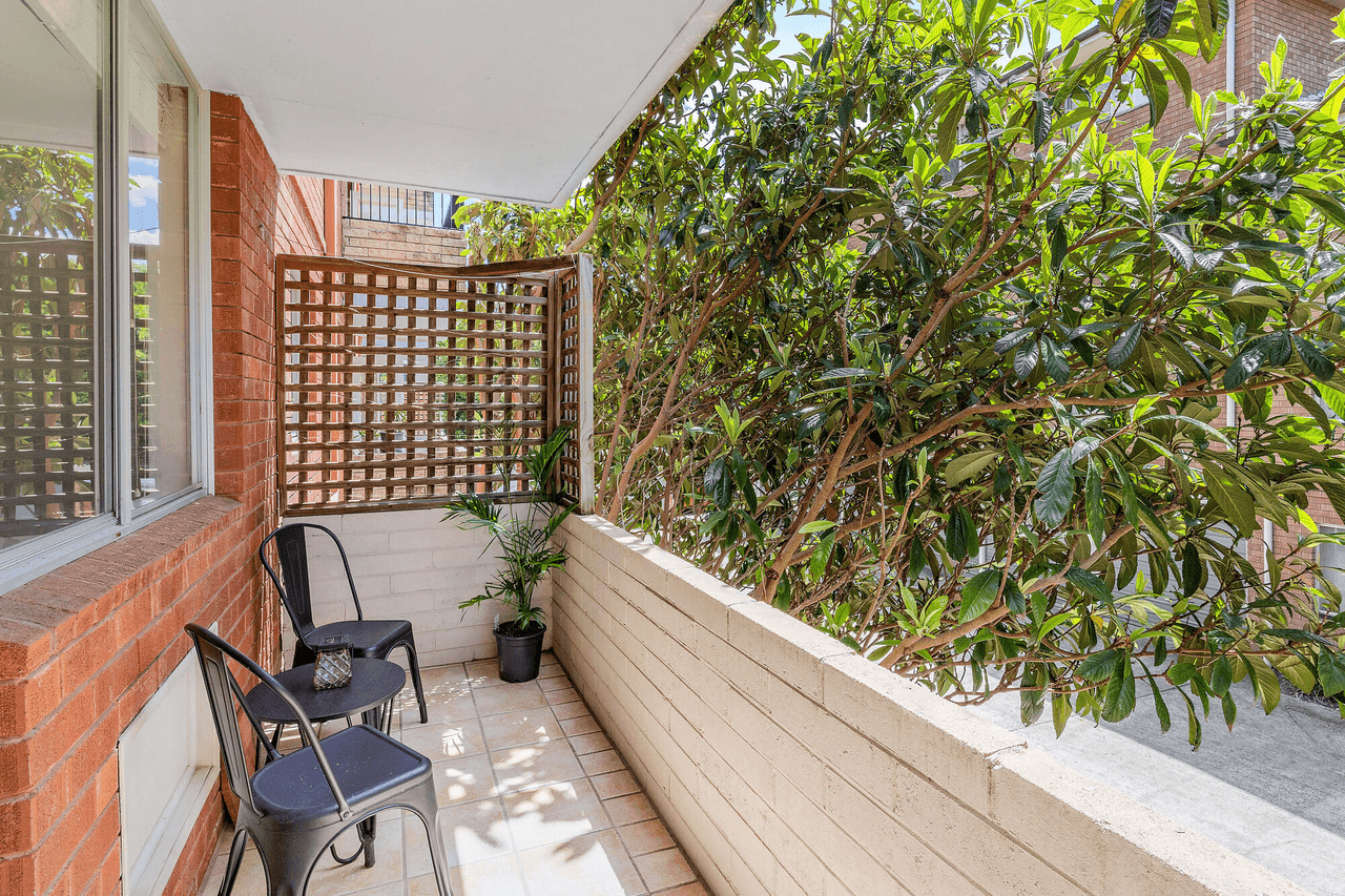 4/9 Fairway Close, MANLY VALE, NSW 2093