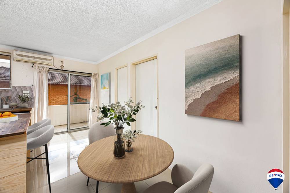 4/15 FIRST STREET, KINGSWOOD, NSW 2747