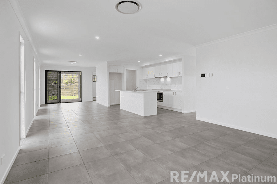 35 Superb Drive, NARANGBA, QLD 4504