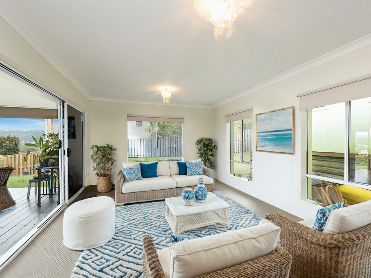 23 Angourie Crescent, Pacific Pines, QLD 4211