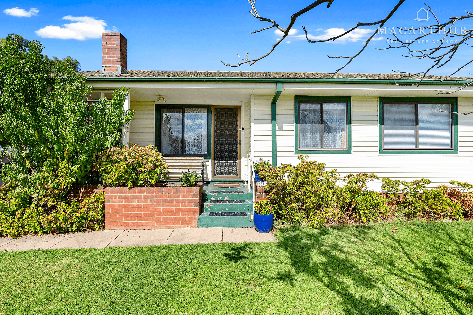 6 Malta Crescent, Ashmont, NSW 2650