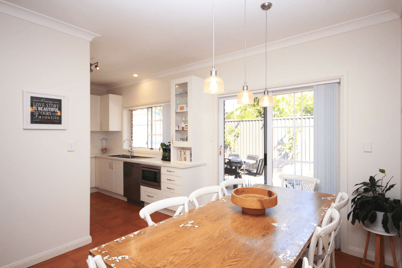 9A Queens Road, Hurstville, NSW 2220