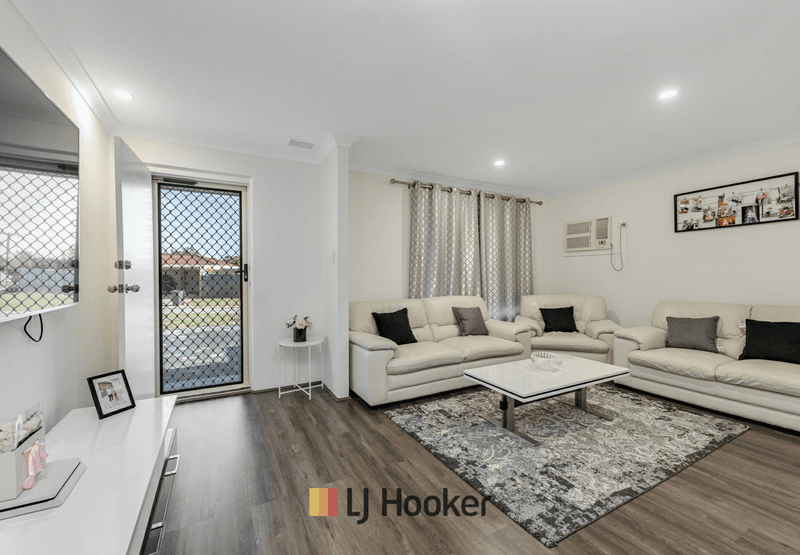 8 Mekong Place, BEECHBORO, WA 6063