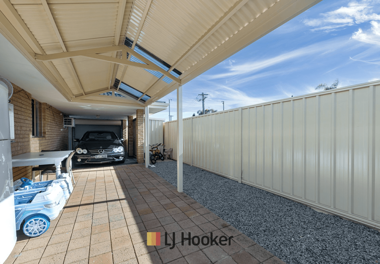 8 Mekong Place, BEECHBORO, WA 6063