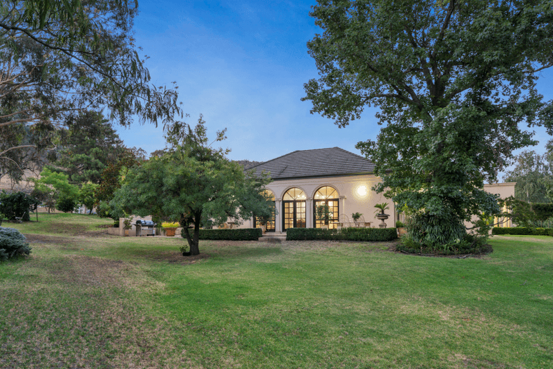 82 Silk Lane, GLENROY, NSW 2640