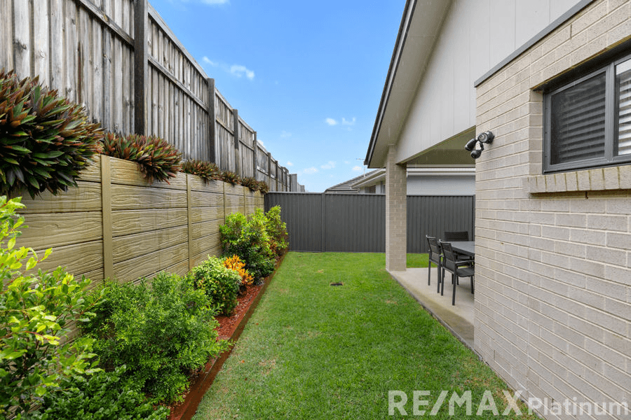 32 Palatial Crescent, NARANGBA, QLD 4504