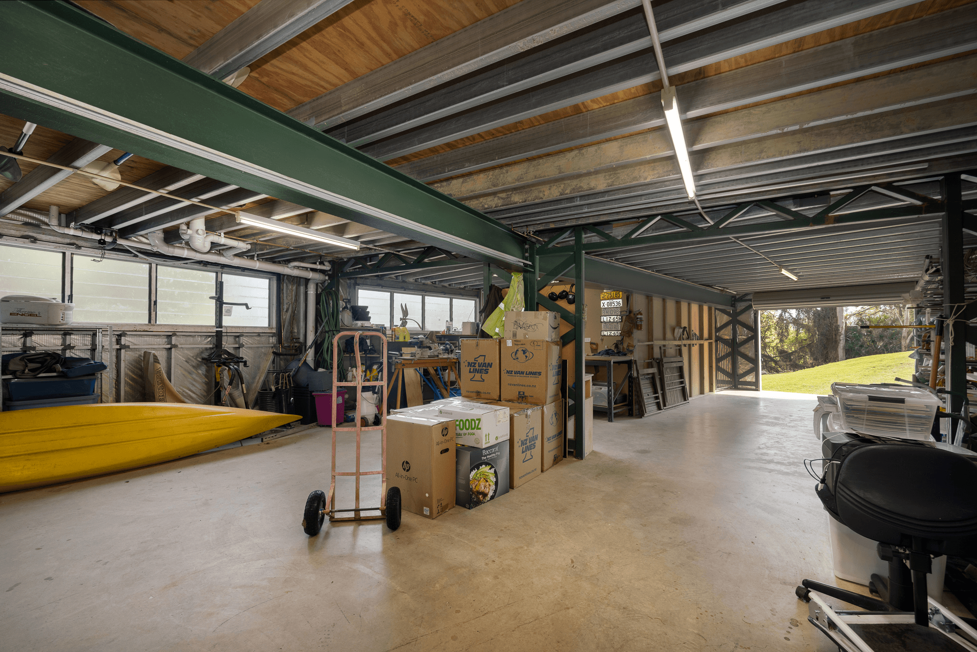 2097 Roghan Road, BRIDGEMAN DOWNS, QLD 4035